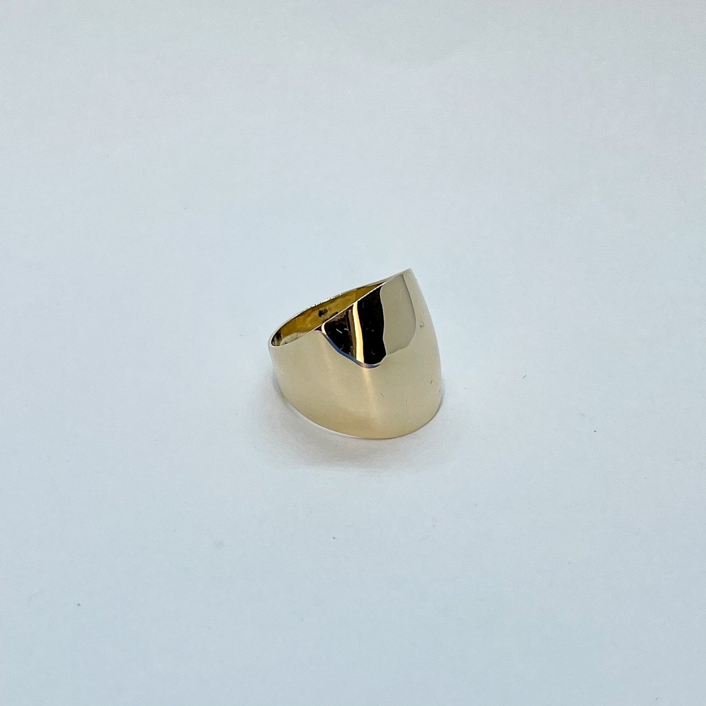 14K Bombay Oval Ring