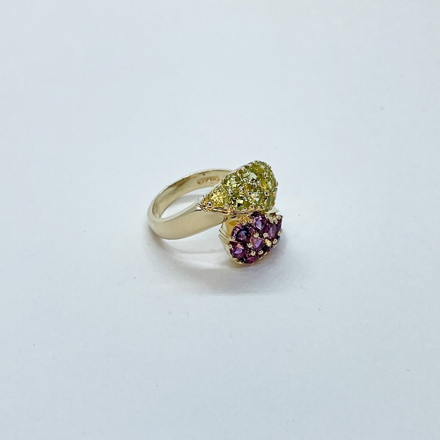 14K Peridot and Amethyst Cluster Stones Ring