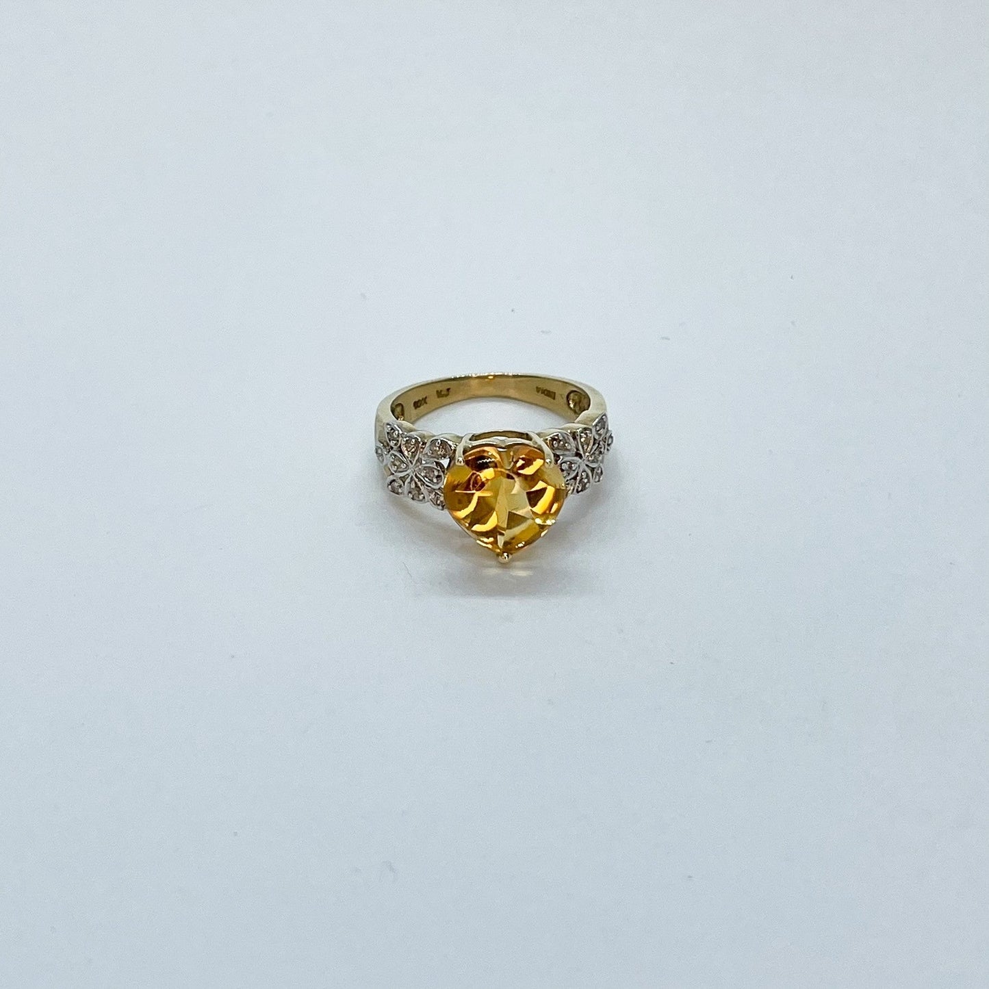 10K Heart-Shaped Capishan Citrine Ring