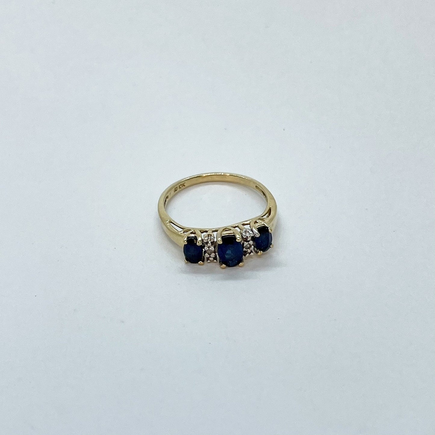 10K Dainty Sapphire Ring